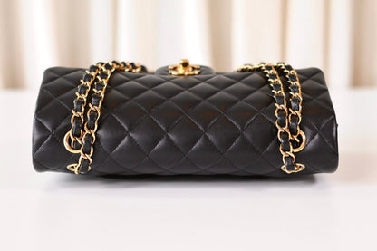 Chanel classic medium double flap bag black
