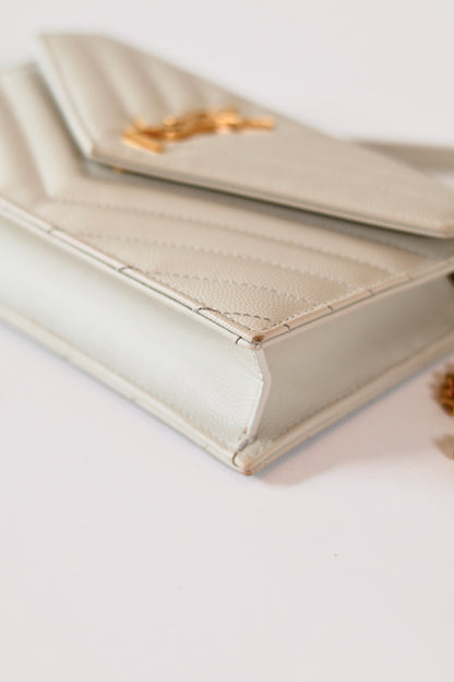 Saint Laurent Cassandre Envelope Wallet On Chain Créme