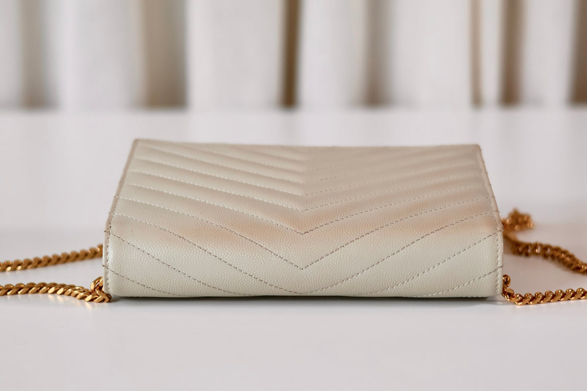 Saint Laurent Cassandre Envelope Wallet On Chain Créme