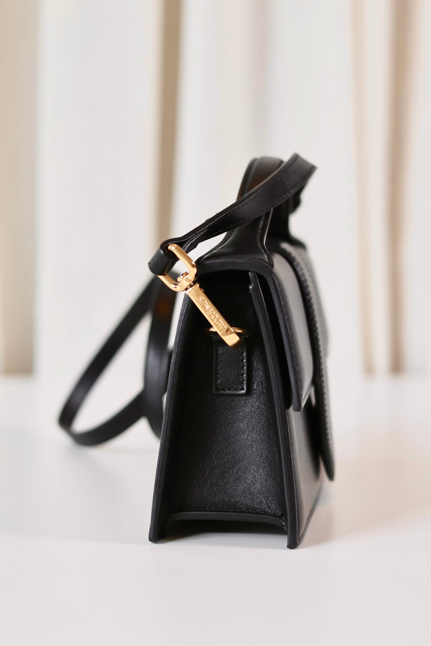 Jacquemus Bambino black