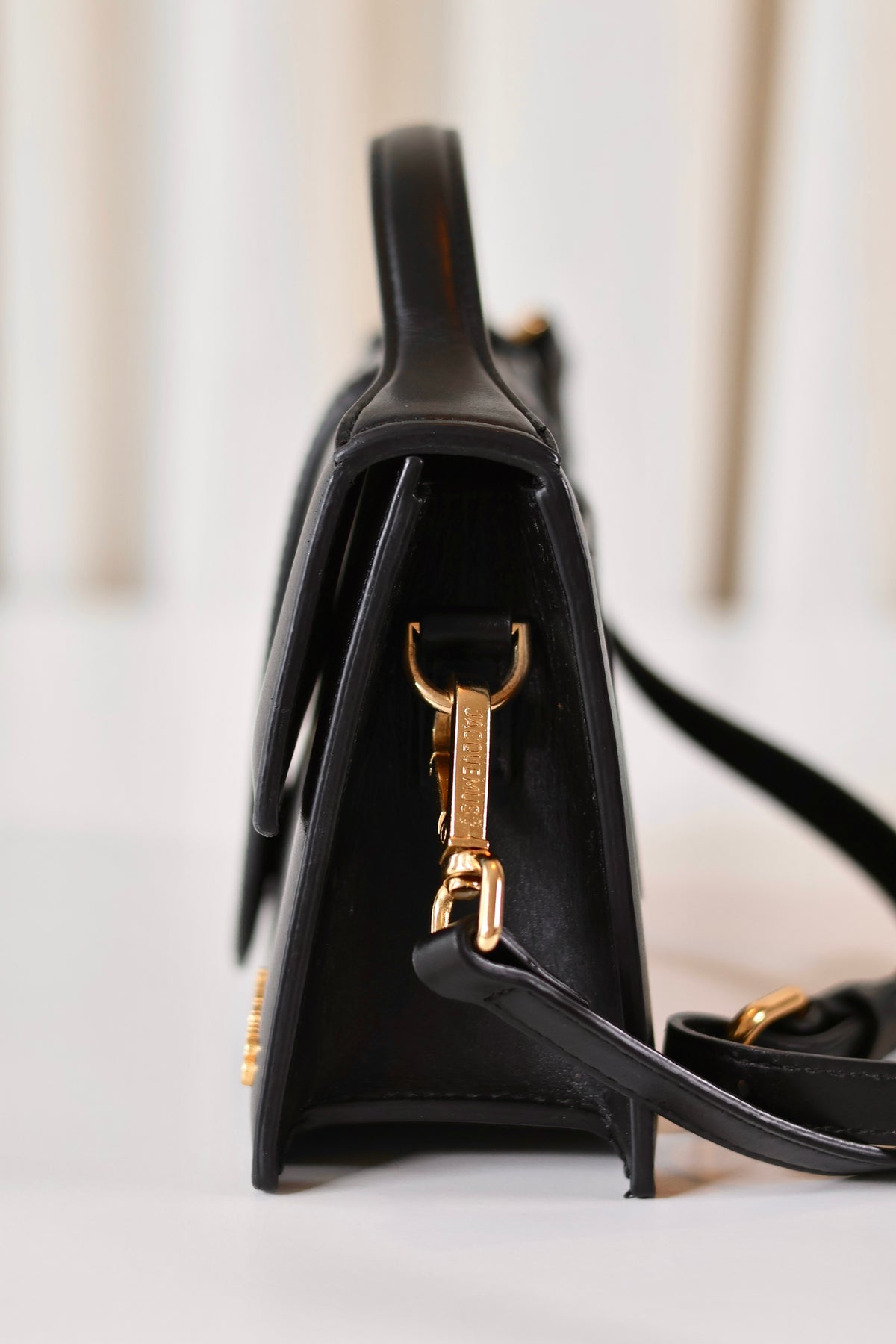 Jacquemus Bambino black