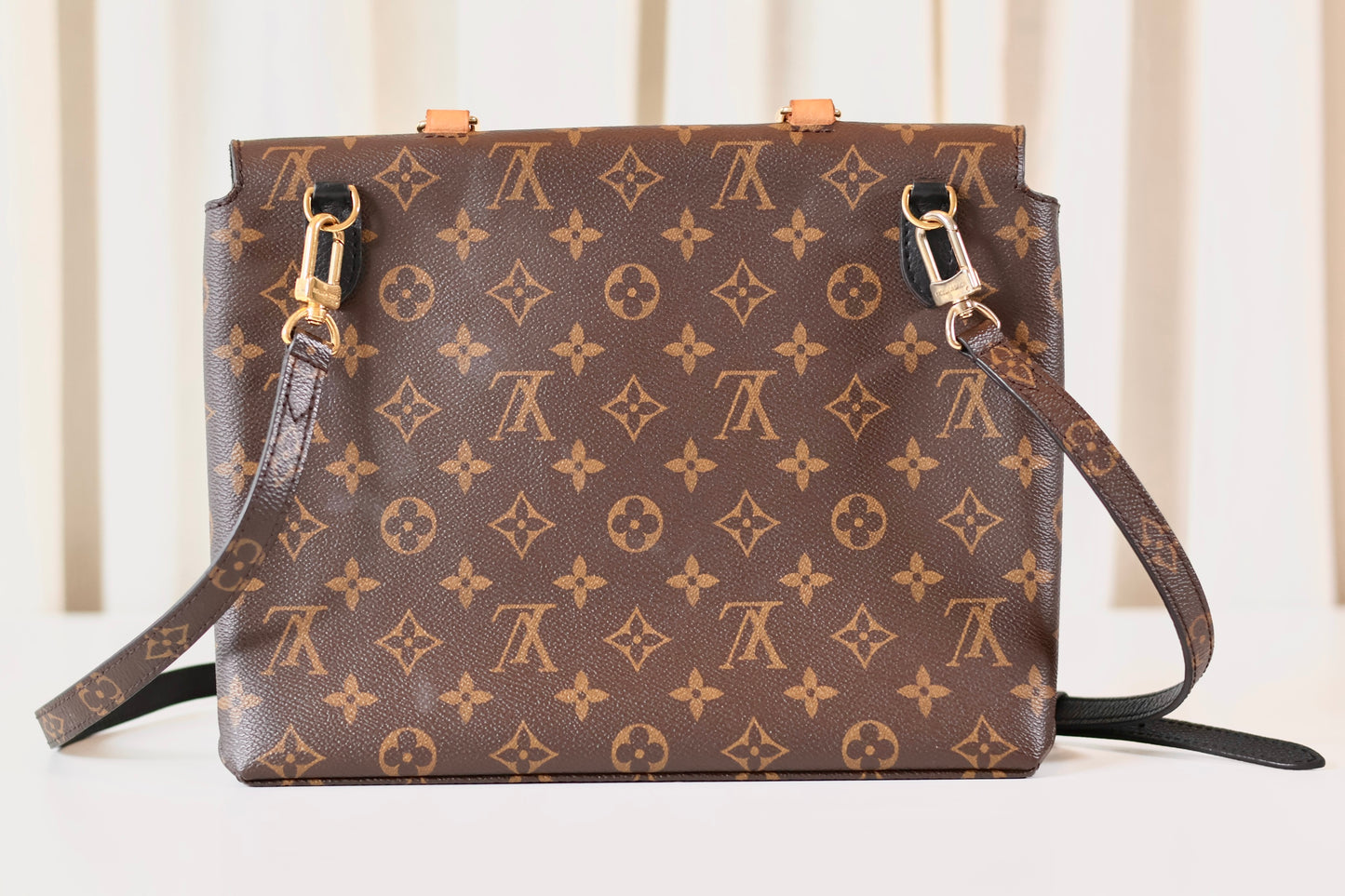 Louis Vuitton Marignan Black