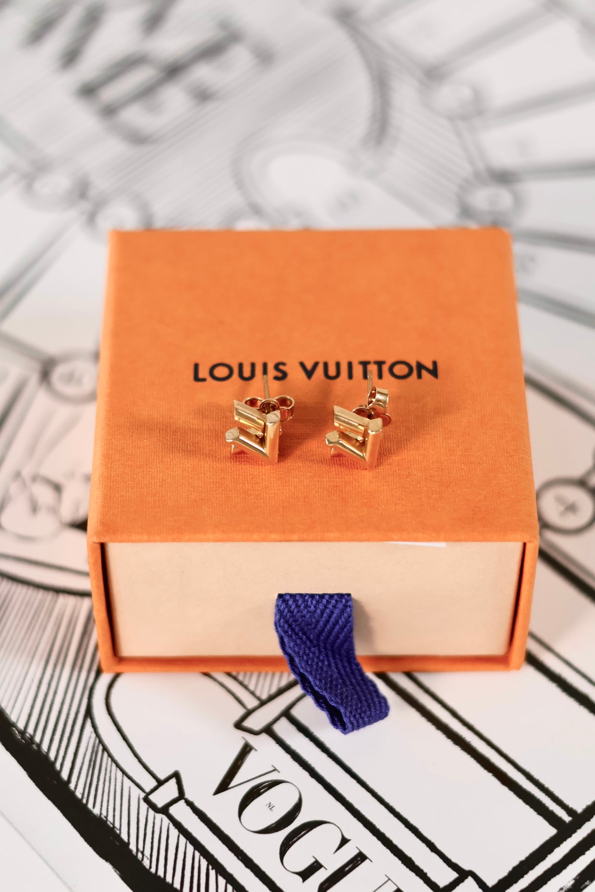 Louis Vuitton LV Earrings