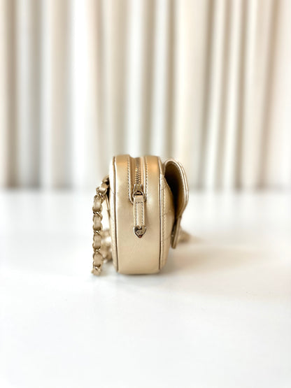 Rare Chanel heart bag waist/crossbody bag