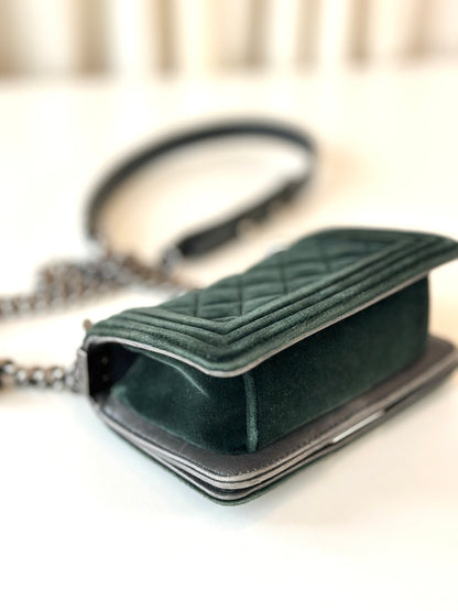 Chanel mini Boy Bag velvet