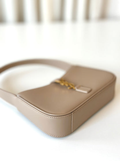 Saint Laurent mini hobo beige