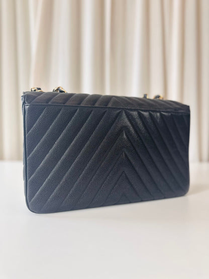 Chanel chevron Jumbo Maxi