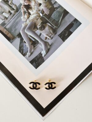 Chanel brown cc earrings