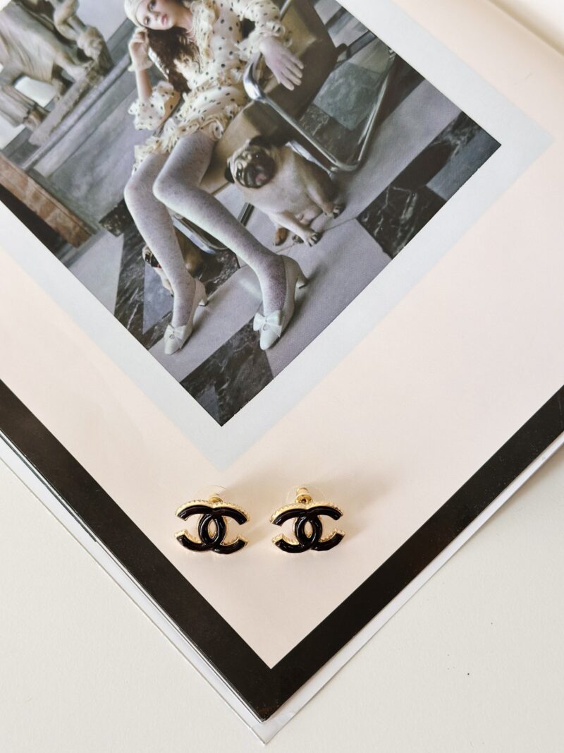Chanel brown cc earrings