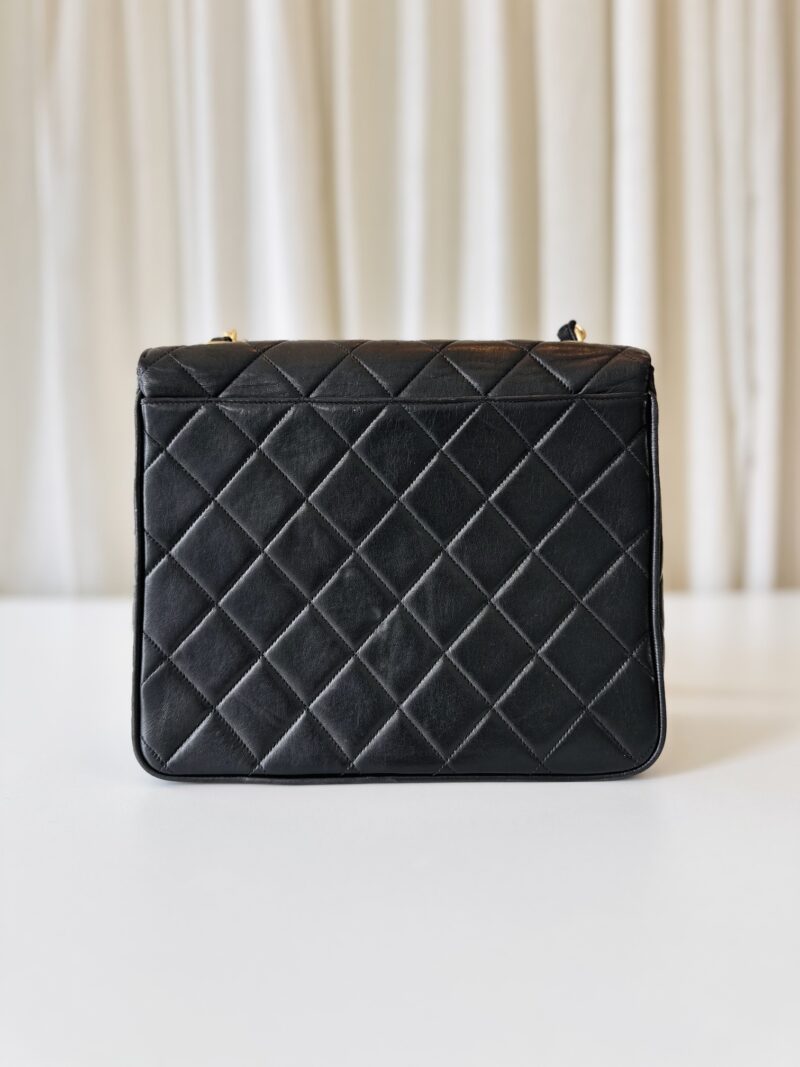 Chanel large single flap bag - Image 4