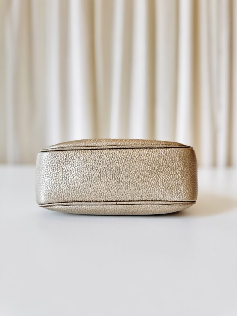 Gucci metallic Disco bag - Image 4