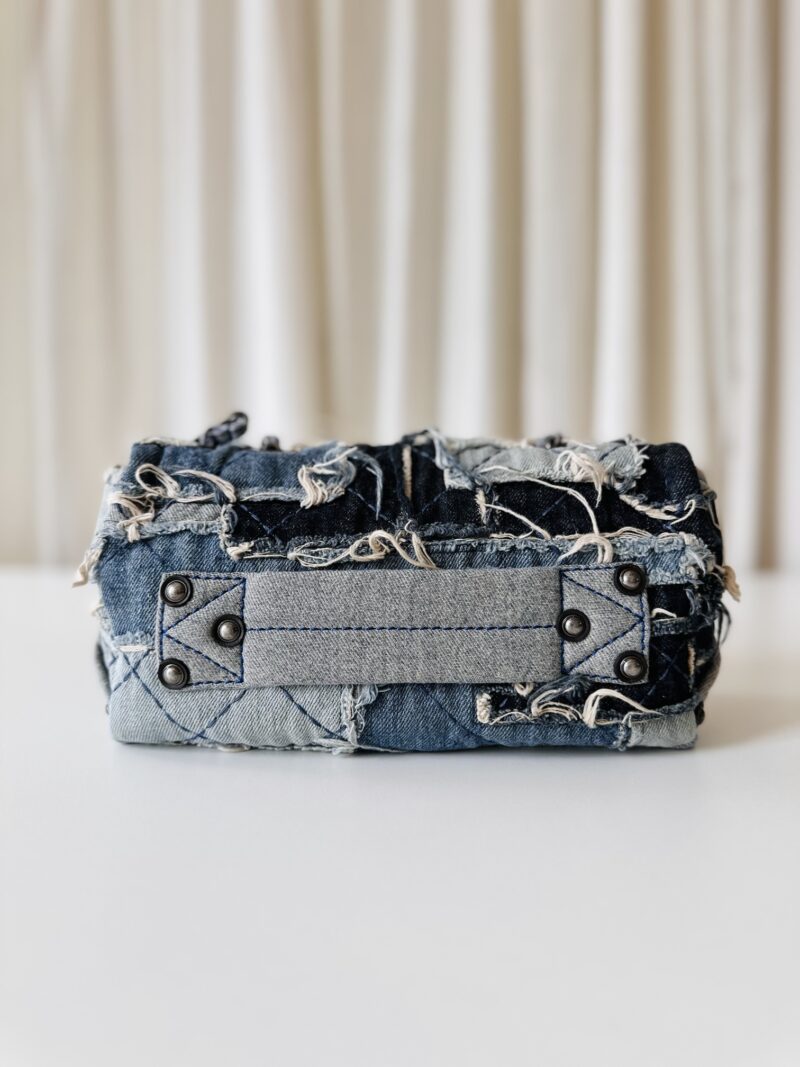 Rare Chanel denim single flap bag - Image 4