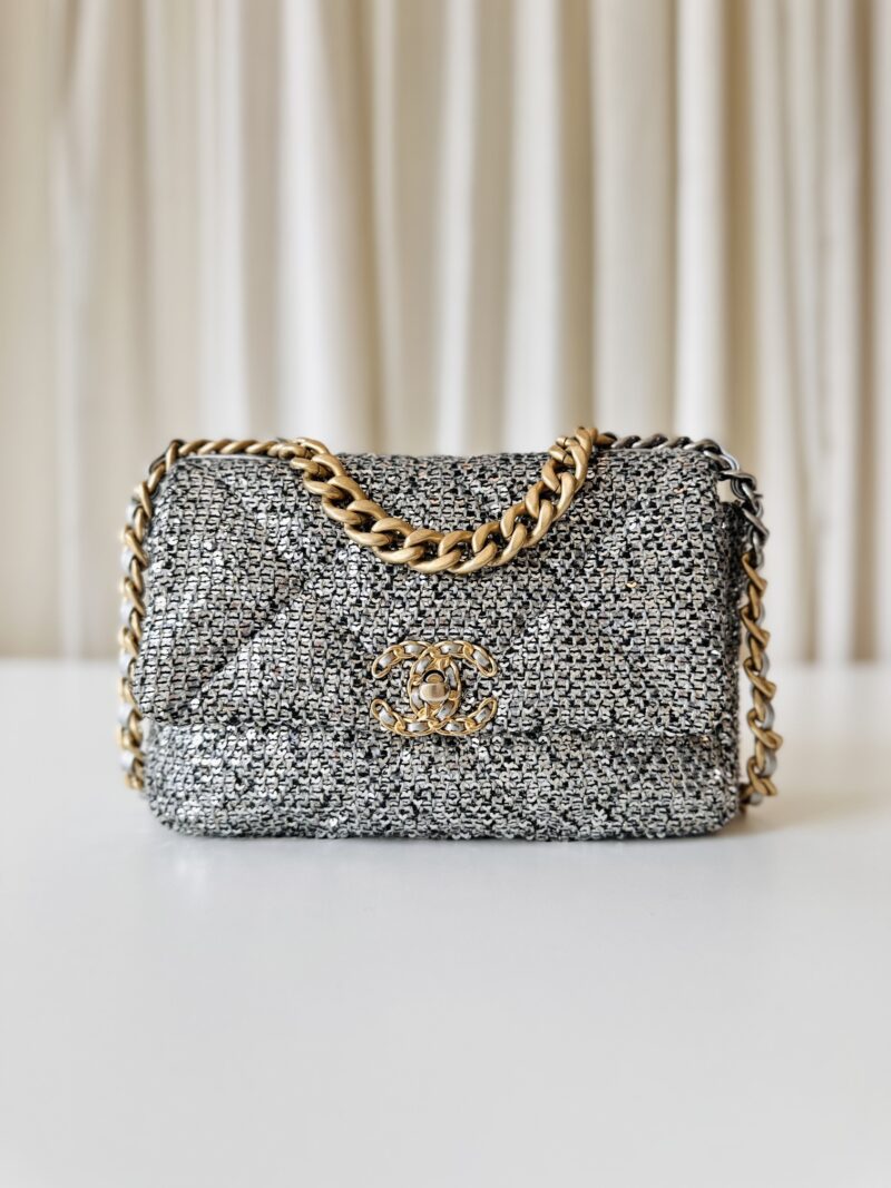 Chanel 19 silver sequin