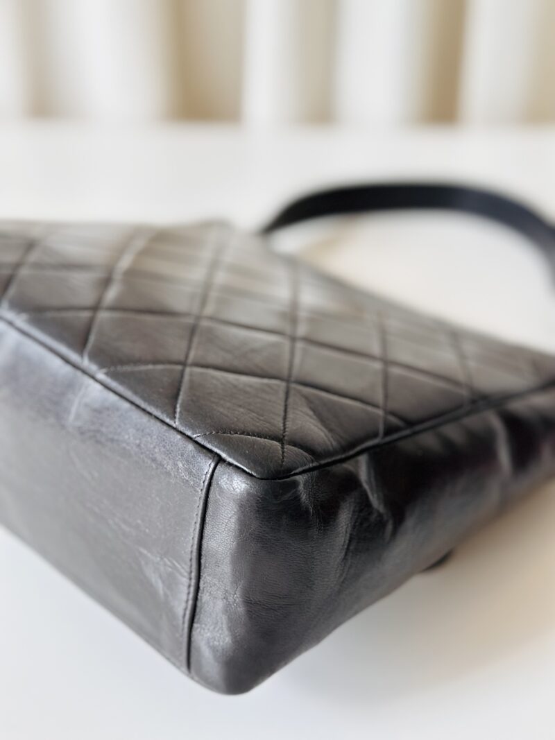 Chanel vintage shoulder bag - Image 10