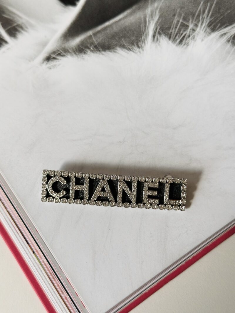 Chanel "CHANEL" brooch