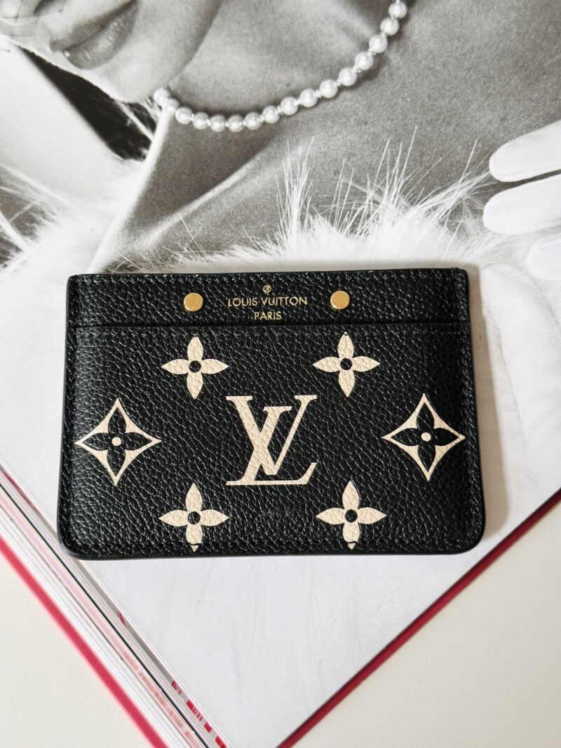 Louis Vuitton cardholder