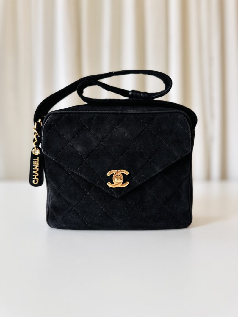 Chanel suede shoulder bag