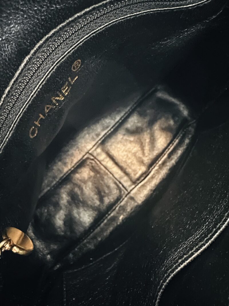 Chanel suede shoulder bag - Image 6