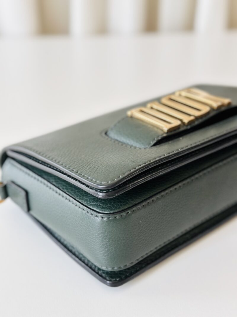 Dior Revolution green - Image 6