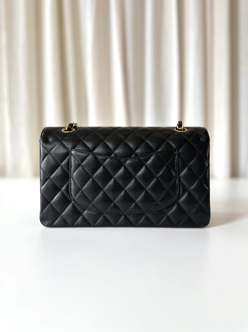 Chanel classic medium double flap bag - Image 4