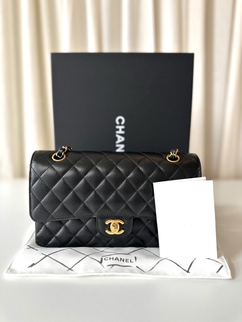 Chanel classic medium double flap bag - Image 10