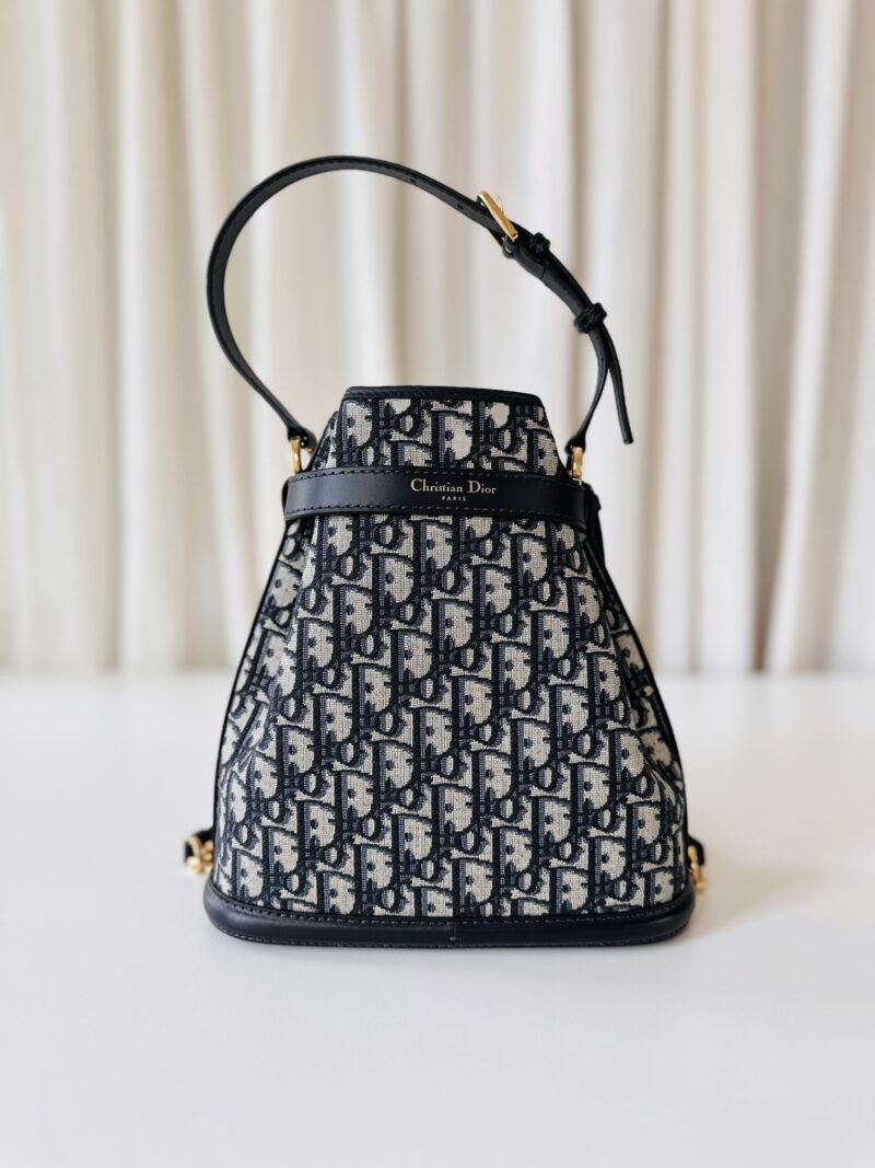 Dior C'est medium - Image 4