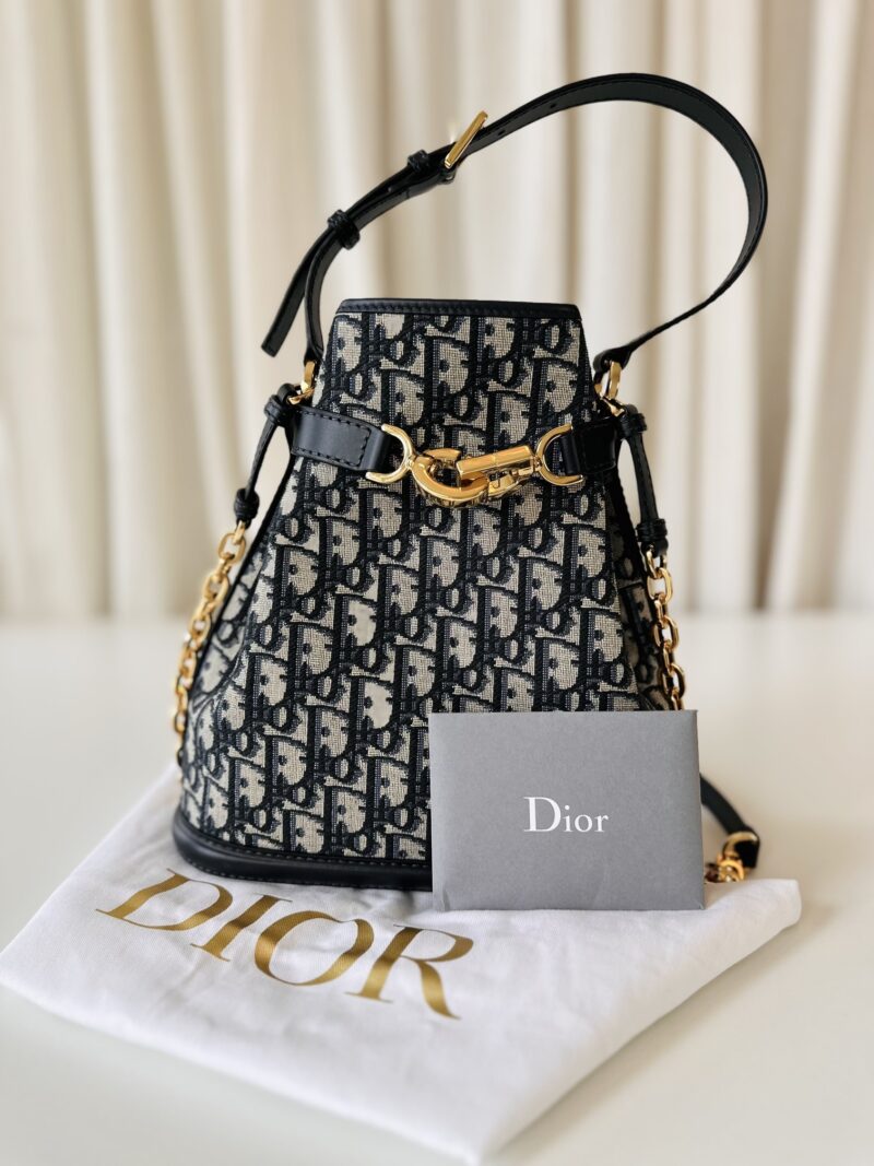 Dior C'est medium - Image 12