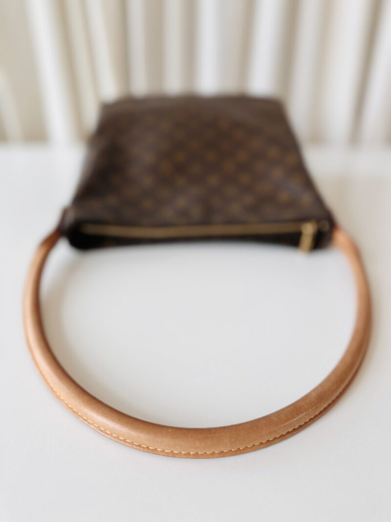 Louis Vuitton Looping GM - Image 9
