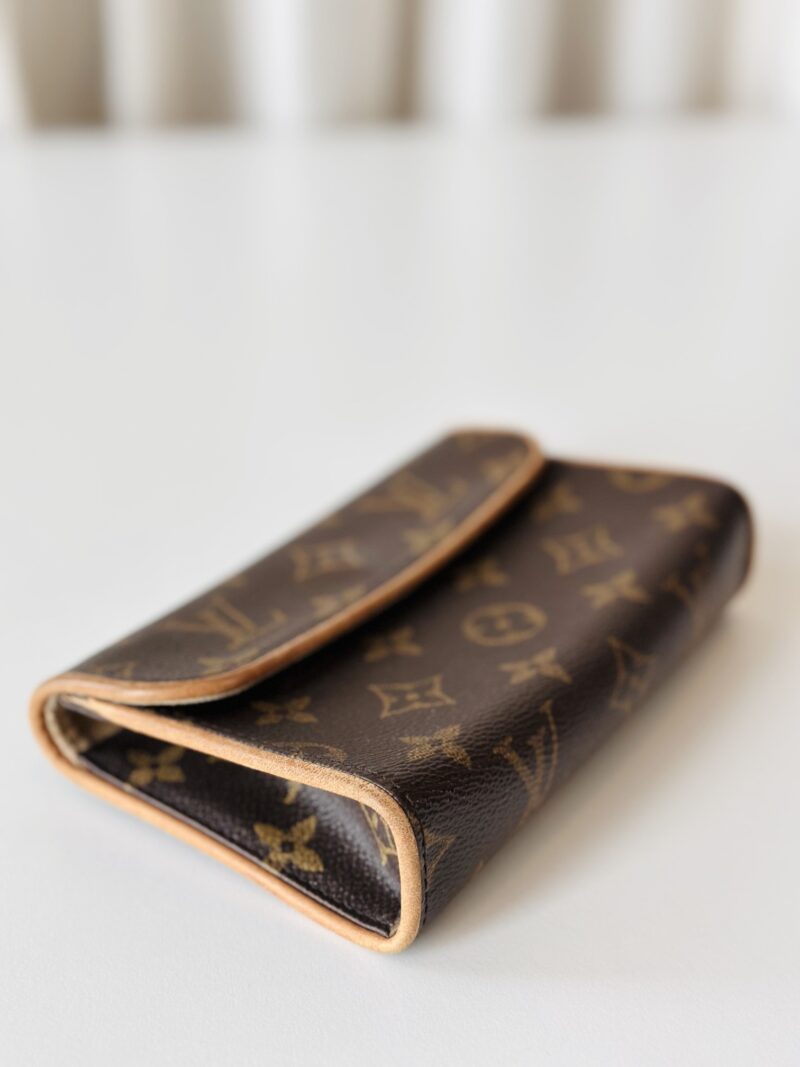 Louis Vuitton Florentine - Image 6