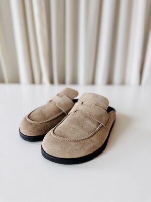Hermes mule (Copy)