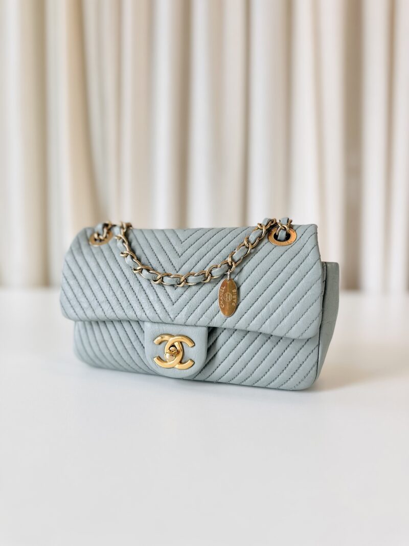 Chanel chevron single flap bag blue - Image 2