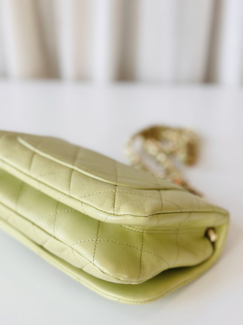 Chanel single flap bag - Image 9