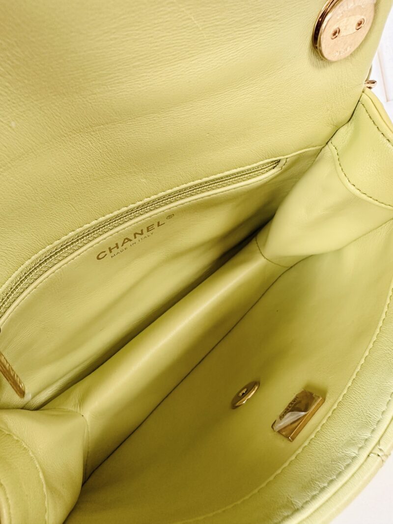 Chanel single flap bag - Image 11