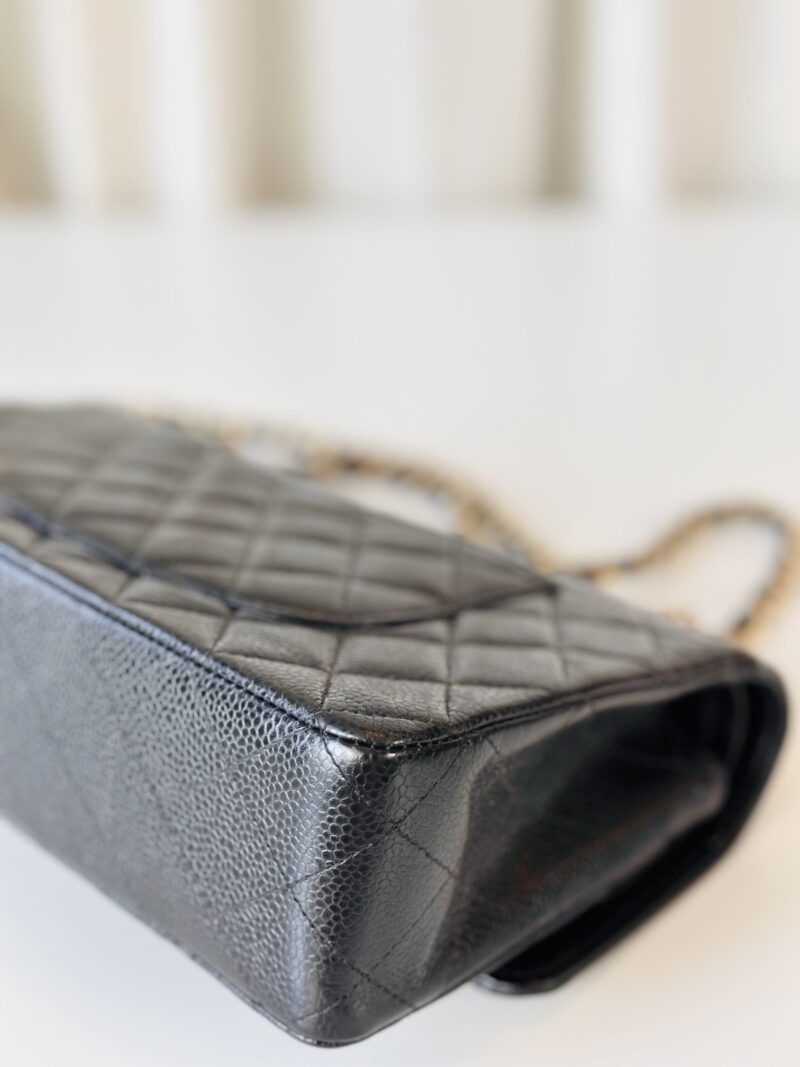Chanel black vintage medium classic double flap bag - Image 9