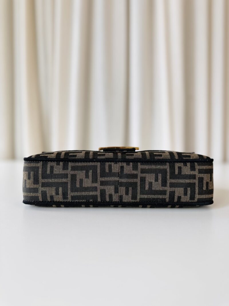 Fendi Baquette - Image 6
