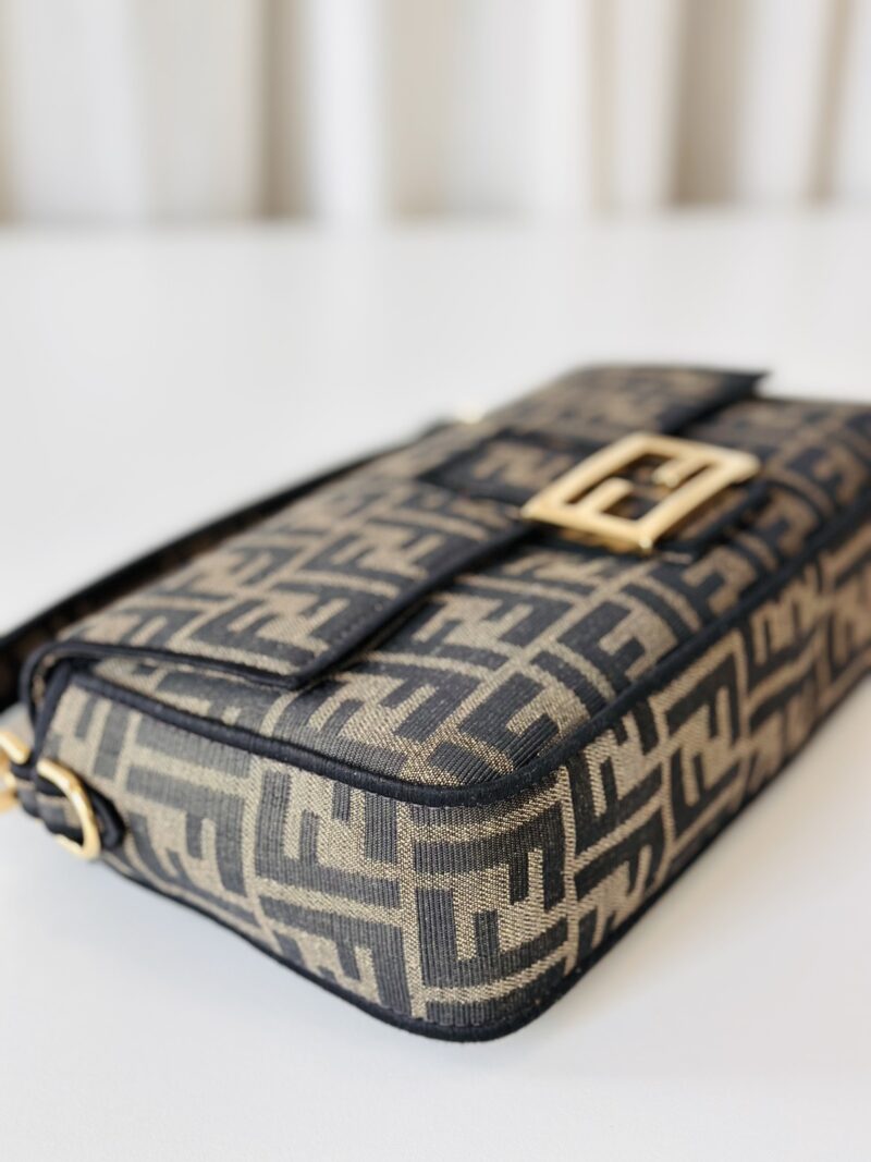 Fendi Baquette - Image 7