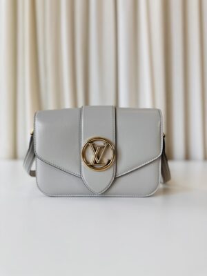 Louis Vuitton Pont 9