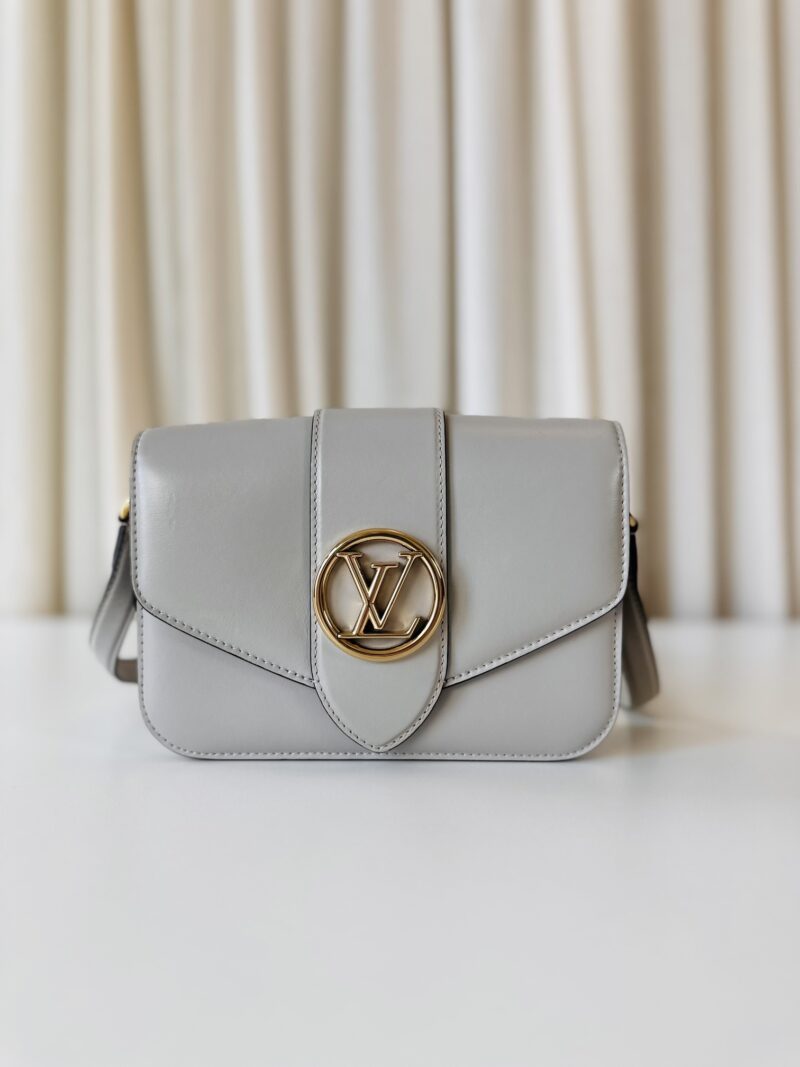 Louis Vuitton Pont 9