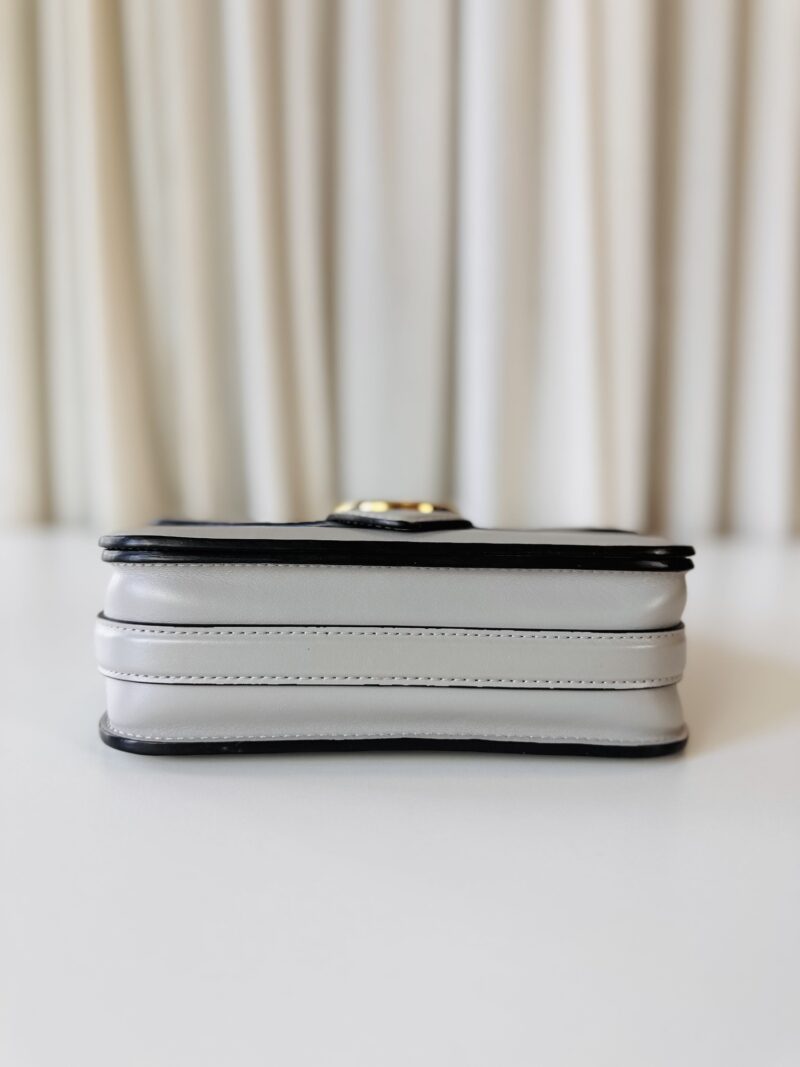 Louis Vuitton Pont 9 - Image 5
