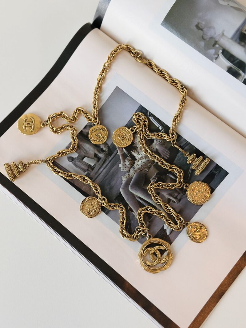Chanel necklace - Image 2