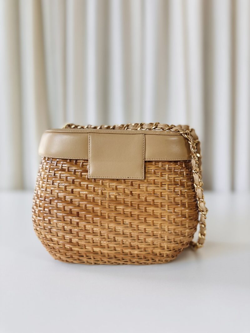 Rare Chanel wicker bag - Image 4