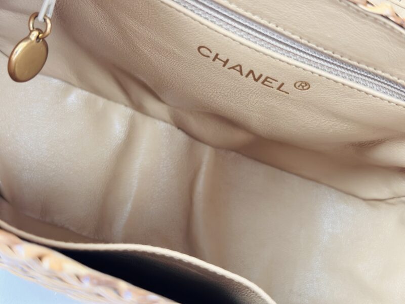 Rare Chanel wicker bag - Image 10