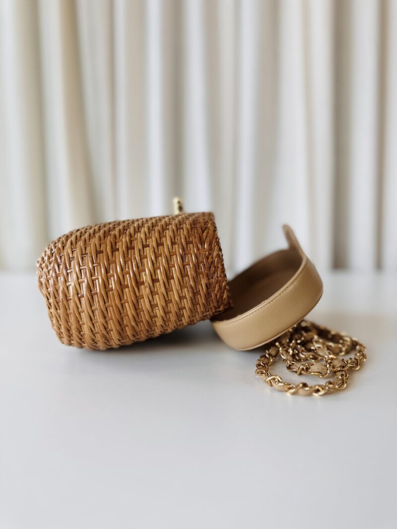 Rare Chanel wicker bag - Image 13