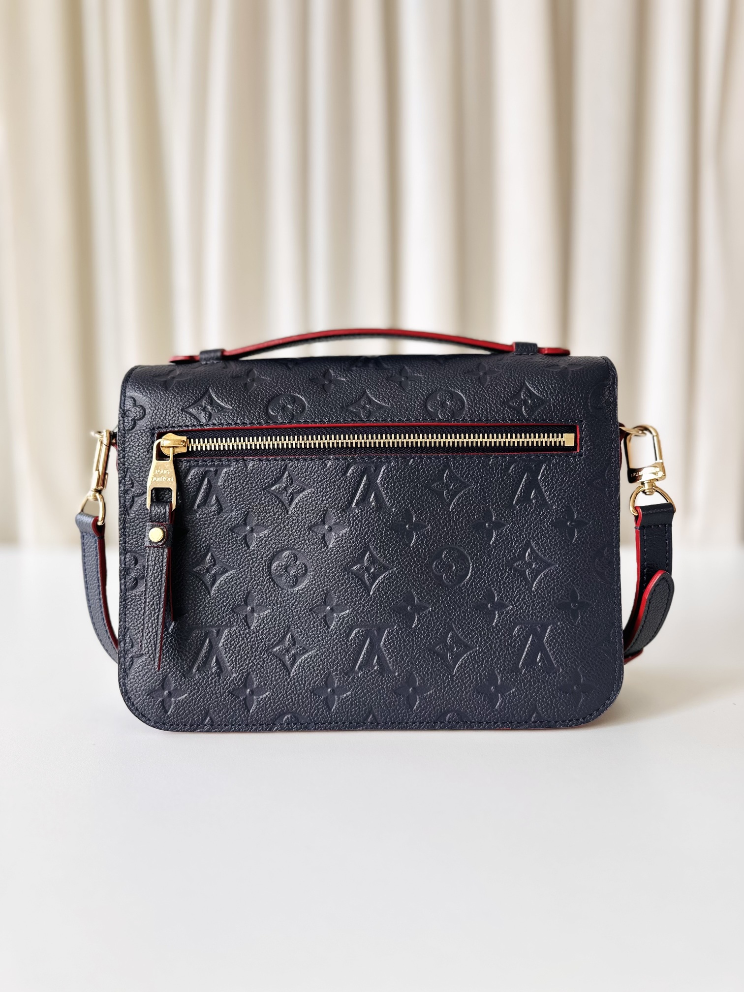 Louis Vuitton Pochette metis - Image 4