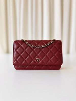 Chanel wallet on chain