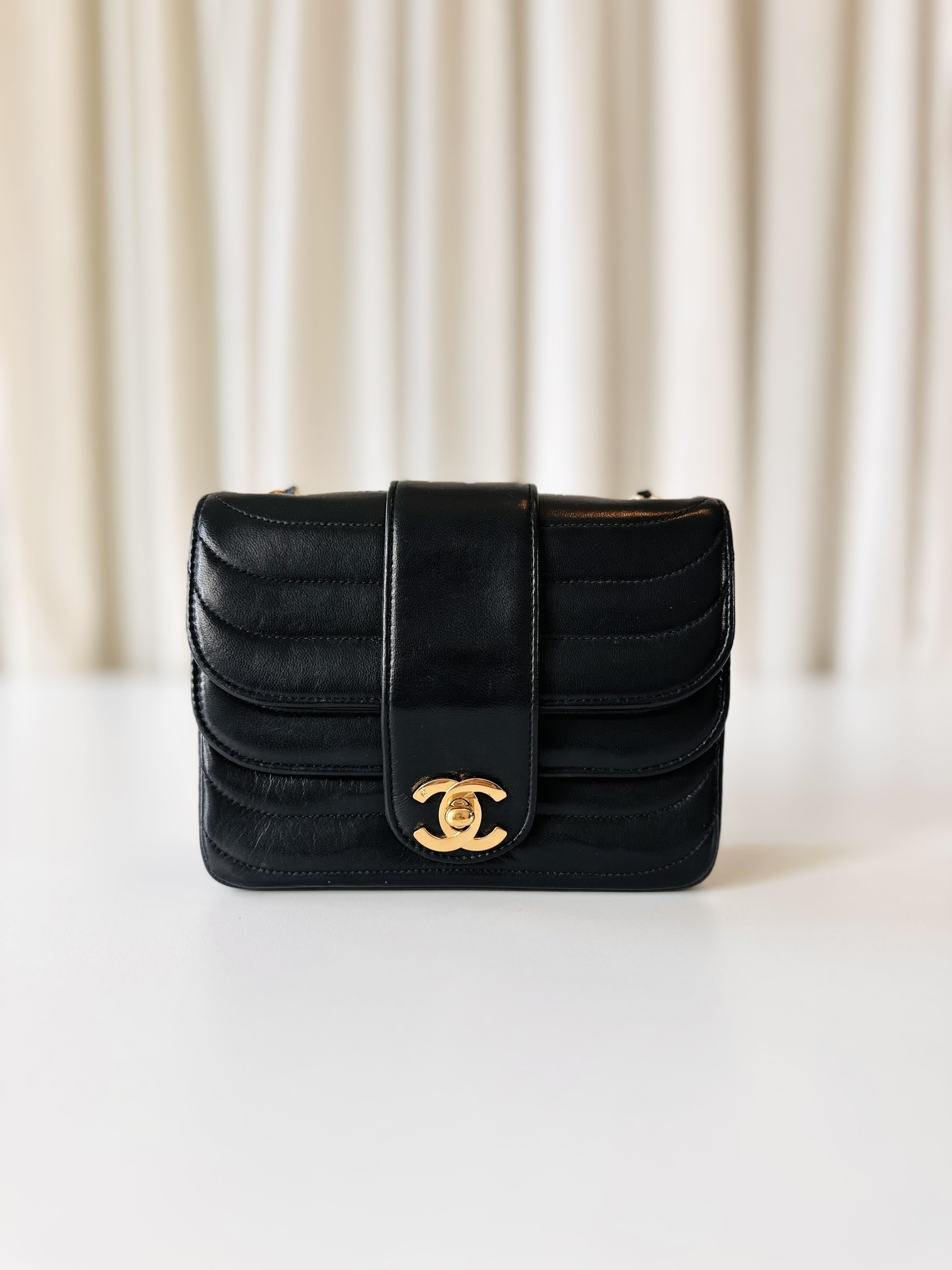 Chanel vintage mini square