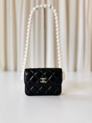 Chanel pearl wallet on chain