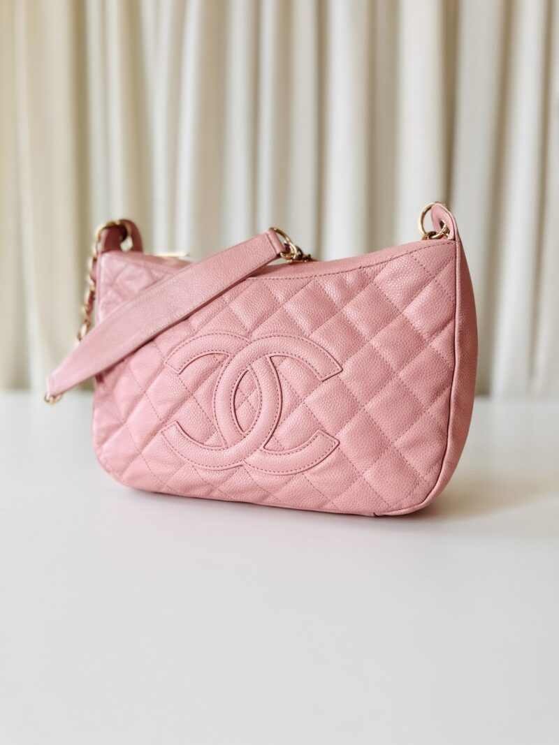 Chanel shoulder bag - Image 2