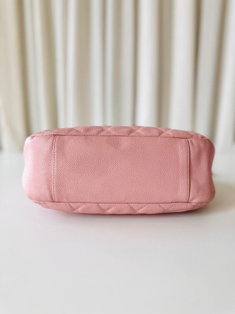 Chanel shoulder bag - Image 6