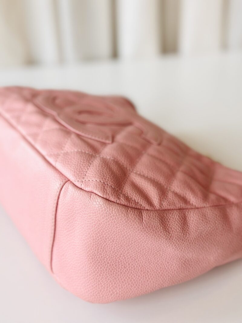 Chanel shoulder bag - Image 8